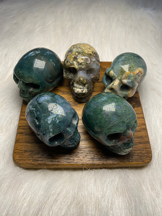 Moss agate skull