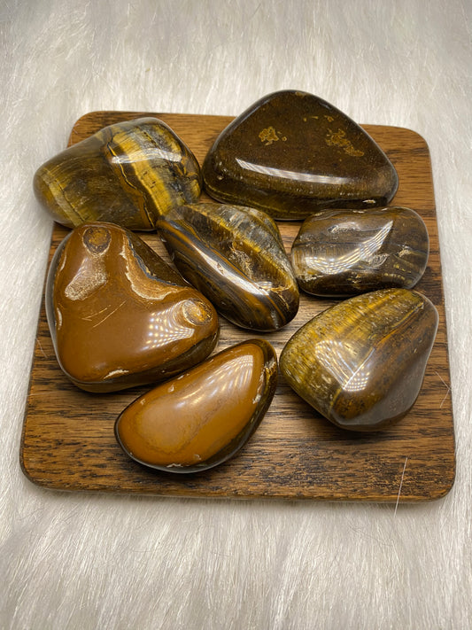Large Tigers Eye Tumbles